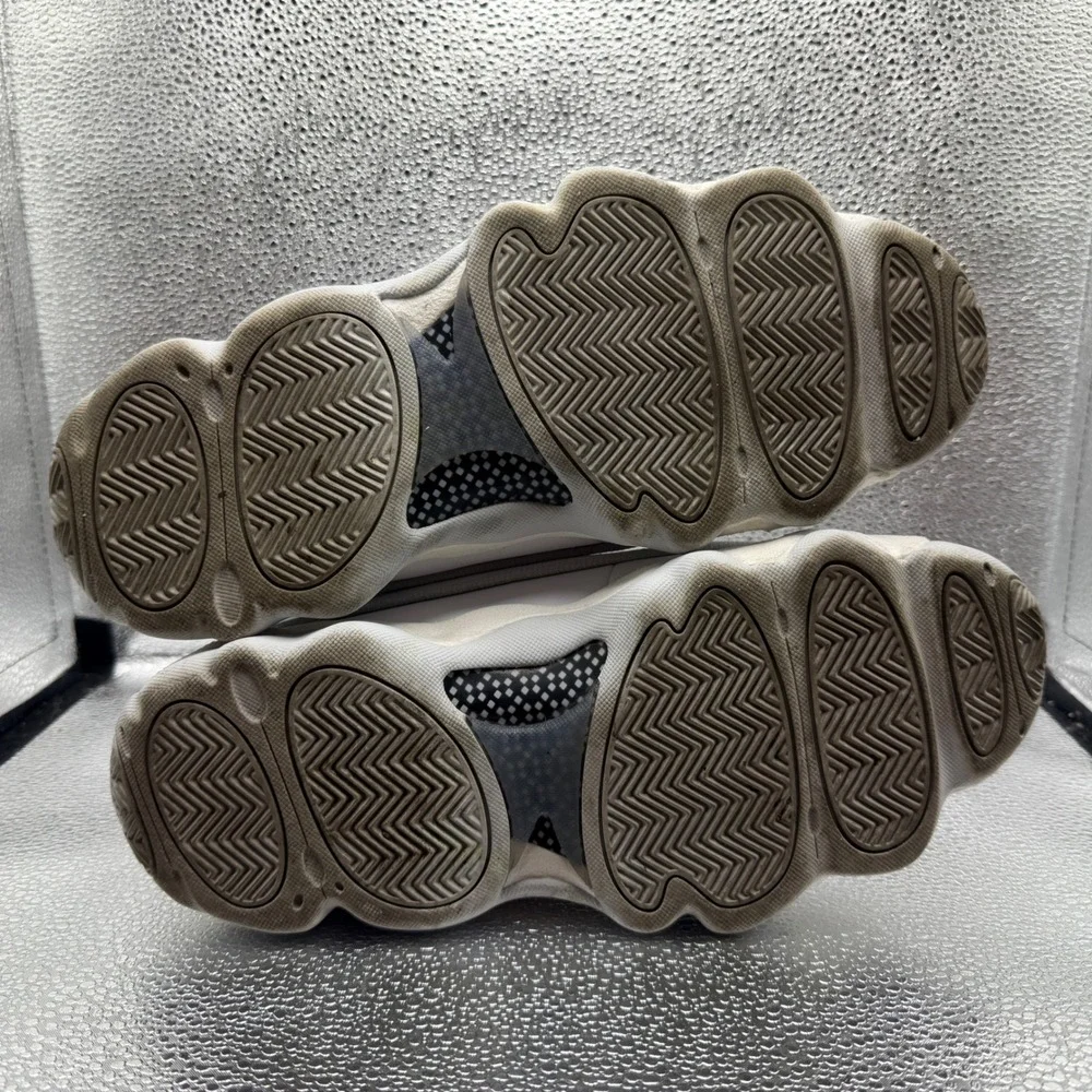 Size 11 Jordan Pro Strong Basketball Shoes Mens White Excellent DC8418-103